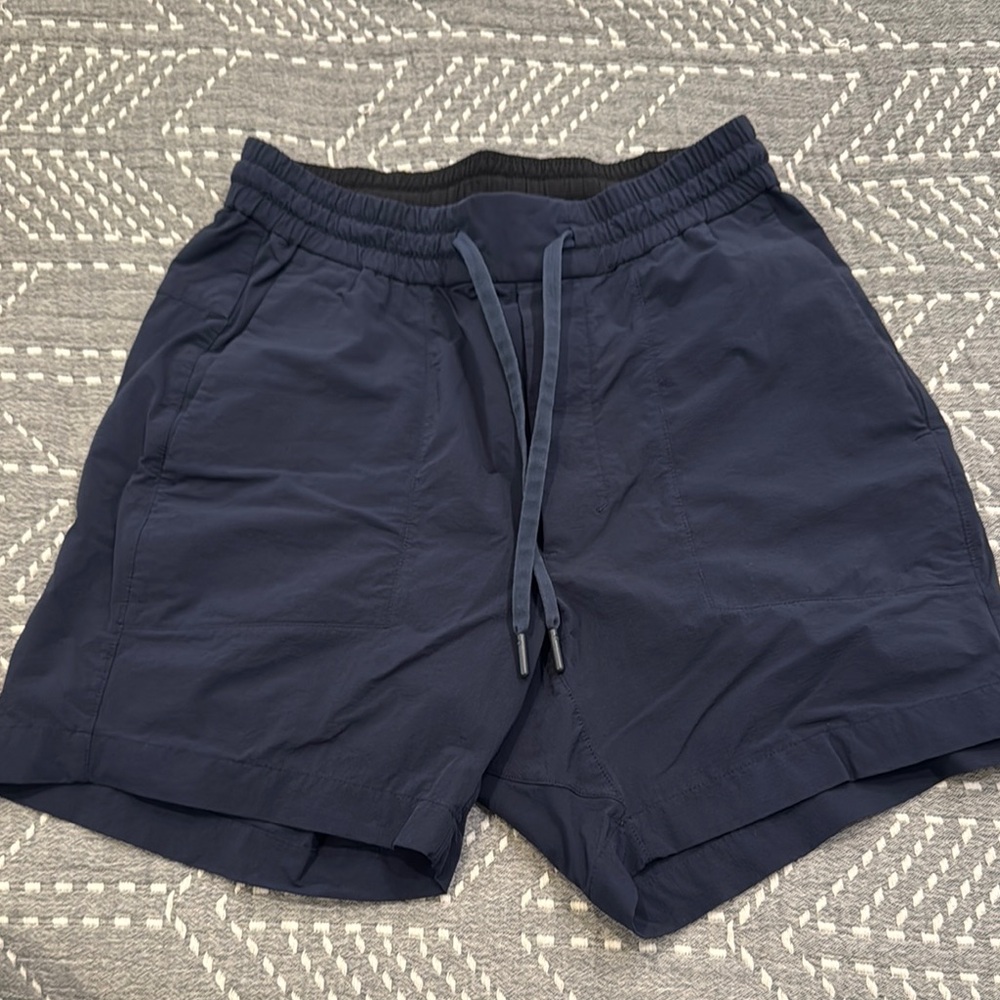Men's Navy Blue Shorts